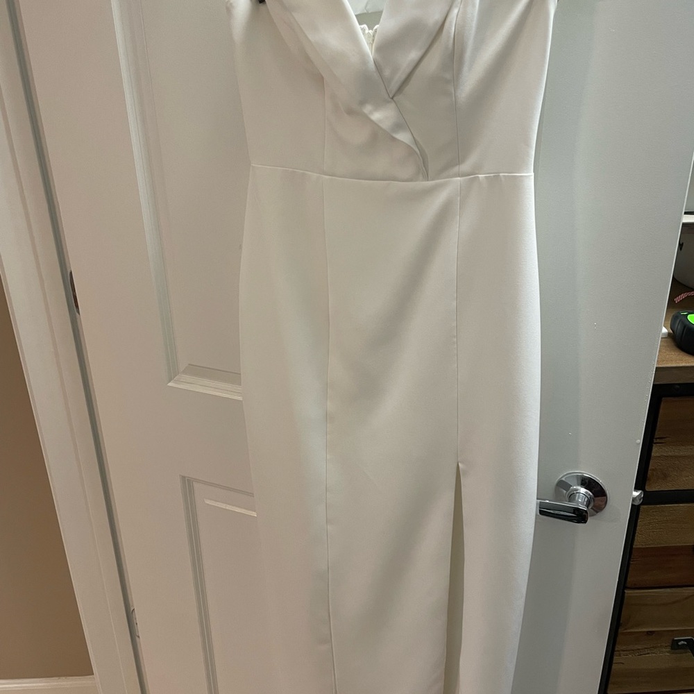 Aidan by Aidan Mattox Strapless Tuxedo Gown in White Size 4